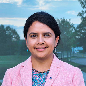Sunita headshot