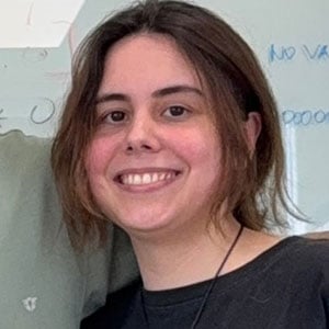Dani headshot