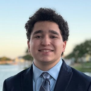 Corvaglia headshot