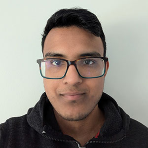 Manna headshot